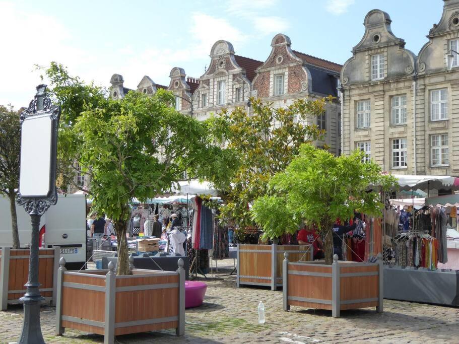 Les Coquelicots Grand Place Arras Eksteriør billede